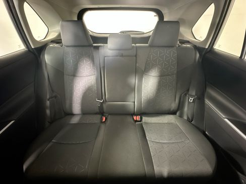 Certified 2025 Toyota RAV4 XLE w/ Convenience Package FWD image 30