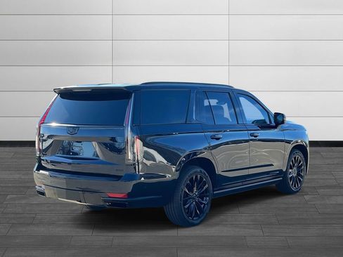 Certified 2021 Cadillac Escalade Premium Luxury w/ Driver Assist Tech Package image 5