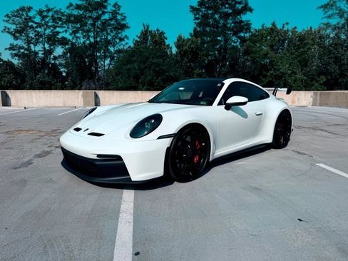 Used 2022 Porsche 911 GT3 RWD image 2