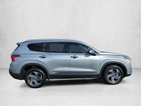 Used 2023 Hyundai Santa Fe SEL image 4