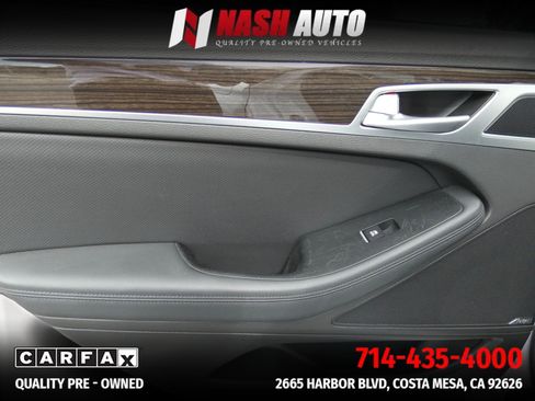 Used 2015 Hyundai Genesis 3.8 w/ Option Group 03 RWD image 39