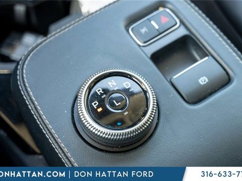 Used 2021 Ford Mustang Mach-E Premium image 16