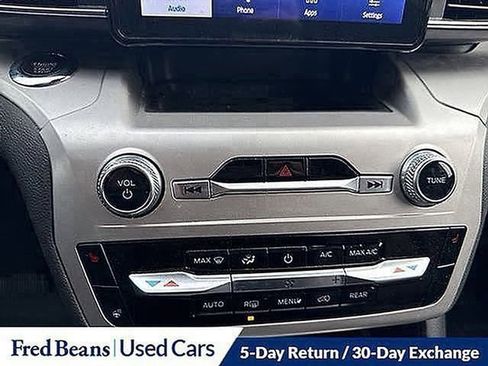 Certified 2022 Ford Explorer XLT w/ Equipment Group 202A image 34