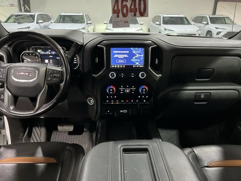 Used 2021 GMC Sierra 1500 AT4 w/ AT4 Carbonpro Edition AWD/4WD image 21