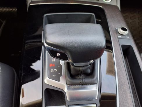 Used 2023 Audi Q5 2.0T Premium Plus w/ Premium Plus Package image 19