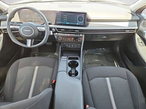 Used 2025 Hyundai Sonata SEL image 16