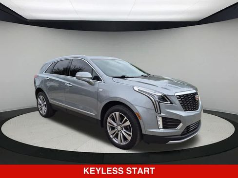 Used 2024 Cadillac XT5 Premium Luxury w/ LPO, Floor Liner Package AWD/4WD image 9