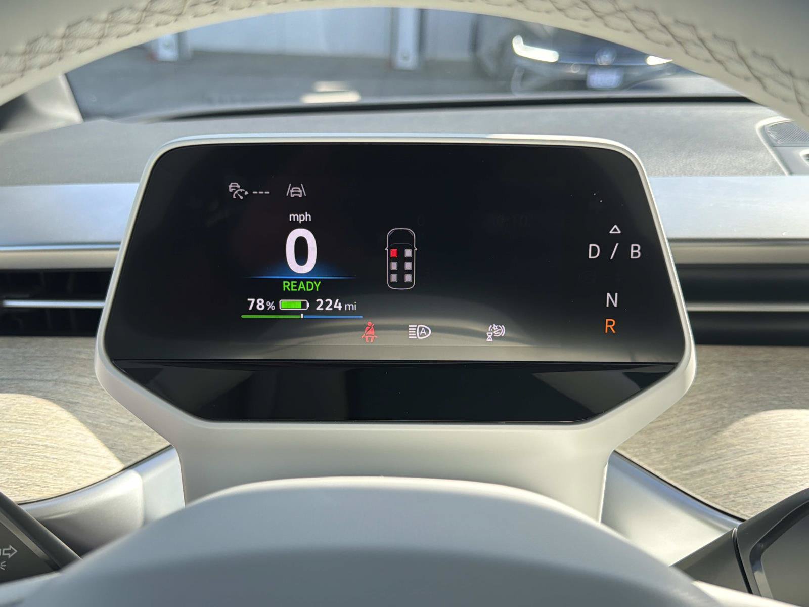Certified 2025 Volkswagen ID. Buzz Pro S Plus RWD image 28