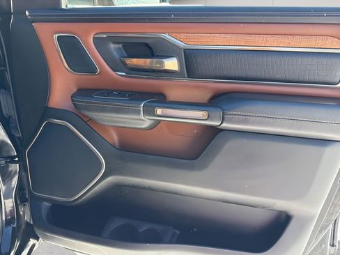 Used 2019 RAM 1500 Limited image 10