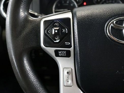 Used 2014 Toyota Tundra SR5 AWD/4WD image 17