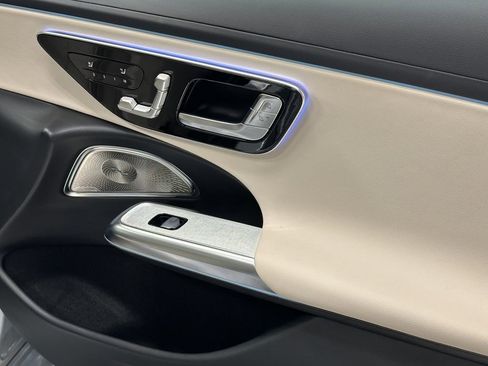 Used 2025 Mercedes-Benz E 350 Sedan image 16