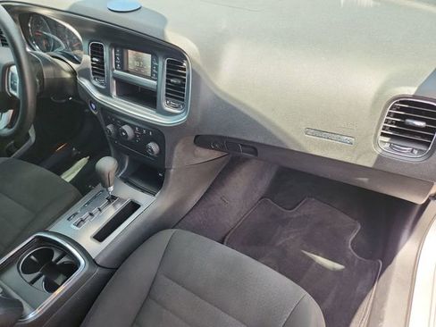 Used 2014 Dodge Charger SE RWD image 25