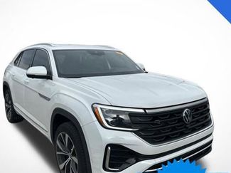 Used 2025 Volkswagen Atlas Cross Sport SEL Premium R-Line 360° Tour