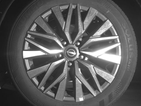 Used 2025 Nissan Altima 2.5 SV FWD image 17