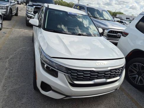 Used 2022 Kia Seltos LX AWD/4WD image 20