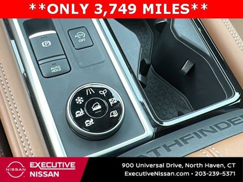 Certified 2025 Nissan Pathfinder Platinum w/ Cargo Package image 20