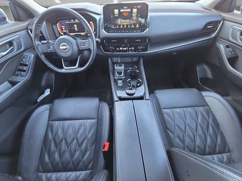 Used 2023 Nissan Rogue Platinum w/ Platinum Premium Package image 20