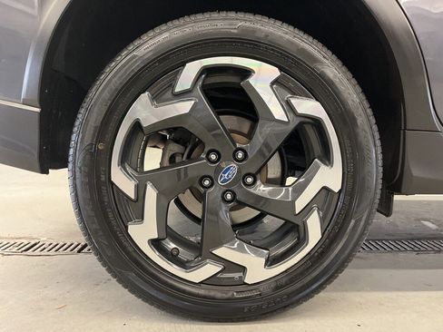 Certified 2023 Subaru Crosstrek 2.5i Limited w/ Moonroof Package image 35