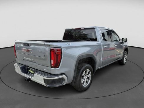 Certified 2025 GMC Sierra 1500 SLT image 6