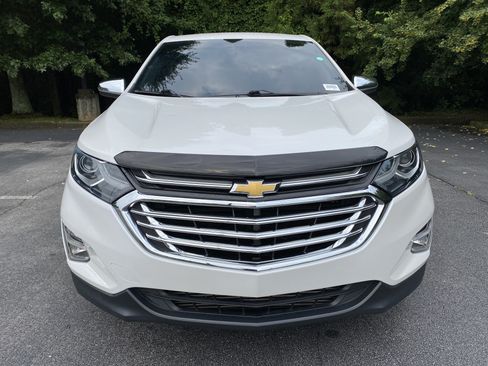 Used 2018 Chevrolet Equinox LT FWD image 3
