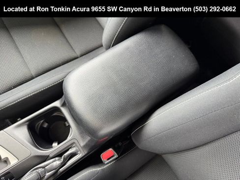 Used 2016 Toyota RAV4 XLE AWD/4WD image 26