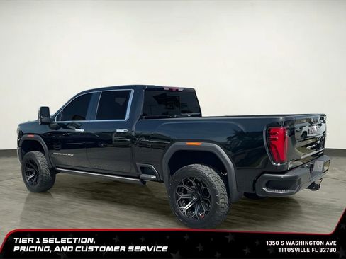 Used 2024 GMC Sierra 2500 Denali w/ Denali Reserve Package AWD/4WD image 3