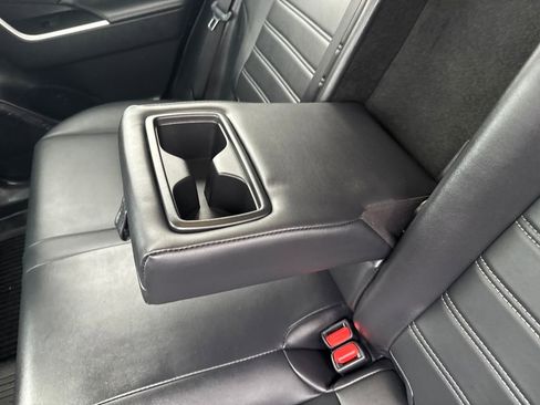 Used 2023 Toyota RAV4 XLE Premium image 36