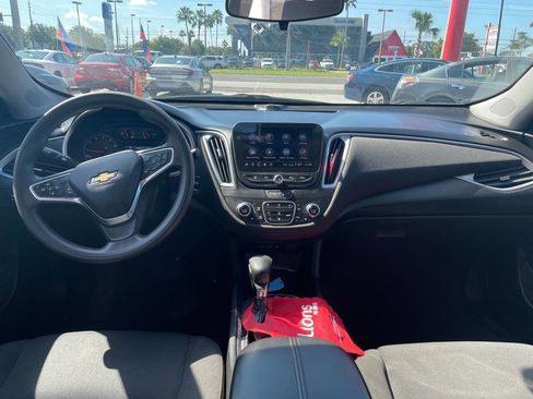 Used 2023 Chevrolet Malibu LT w/ Driver Confidence Package image 2