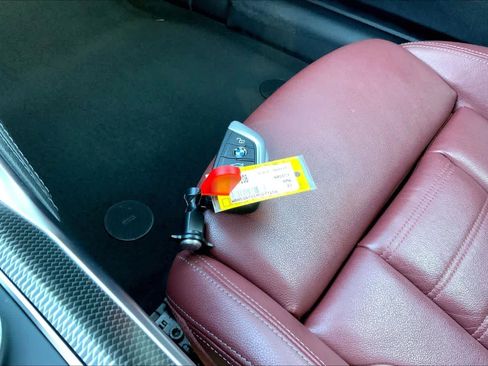 Used 2021 BMW M440i Convertible w/ Shadowloine Package image 12