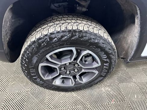 Used 2023 Jeep Grand Cherokee Trailhawk image 10