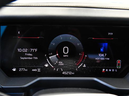 Used 2024 GMC Acadia Elevation AWD/4WD image 37