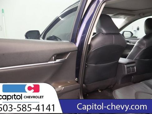 Used 2021 Toyota Camry XSE AWD/4WD image 31