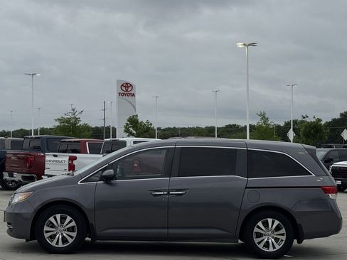 Used 2016 Honda Odyssey EX-L image 3