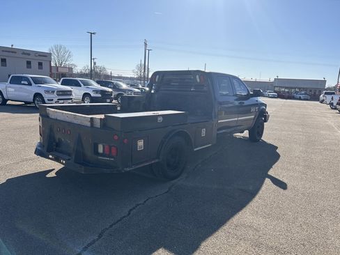 Used 2017 RAM 3500 Tradesman w/ Chrome Appearance Group image 5