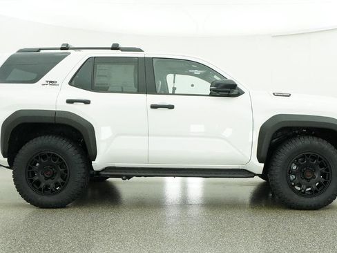 New 2026 Toyota 4Runner TRD Off-Road Premium AWD/4WD image 4