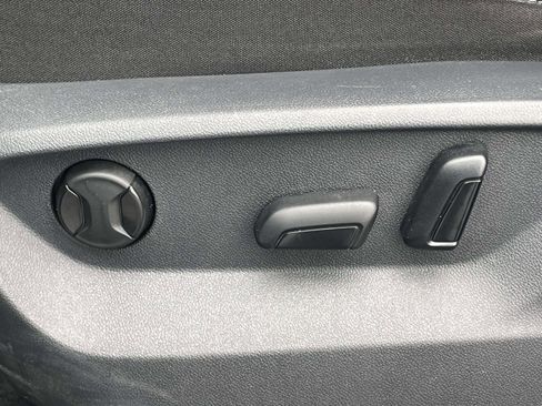 Used 2018 Volkswagen Atlas SE FWD image 16