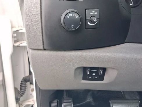 Used 2013 Chevrolet Silverado 1500 W/T AWD/4WD image 20