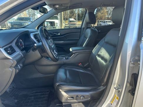 Used 2017 GMC Acadia SLT image 17