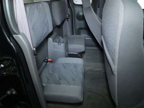 Used 2004 Chevrolet Colorado LS w/ Power Convenience Package image 27