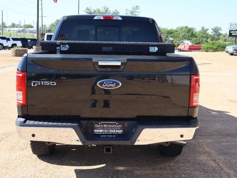 Used 2015 Ford F150 XLT w/ Equipment Group 302A Luxury AWD/4WD image 4