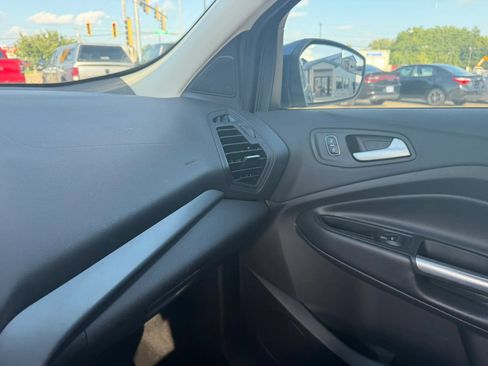 Used 2018 Ford Escape SE AWD/4WD image 74