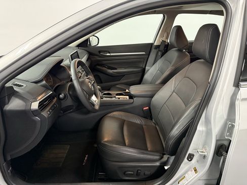 Used 2022 Nissan Altima 2.5 SL image 9