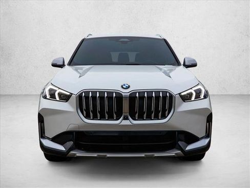 Used 2024 BMW X1 xDrive28i w/ Premium Package image 2