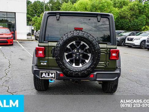 Used 2024 Jeep Wrangler Unlimited Rubicon 4xe AWD/4WD image 11