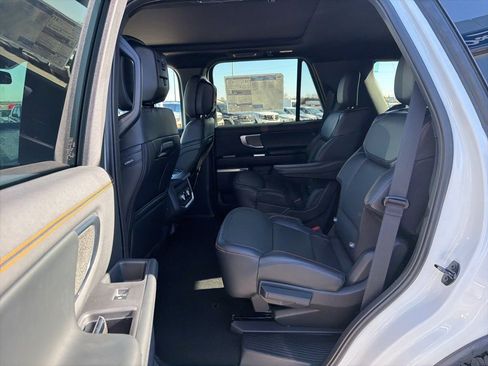New 2026 Ford Expedition Tremor image 19