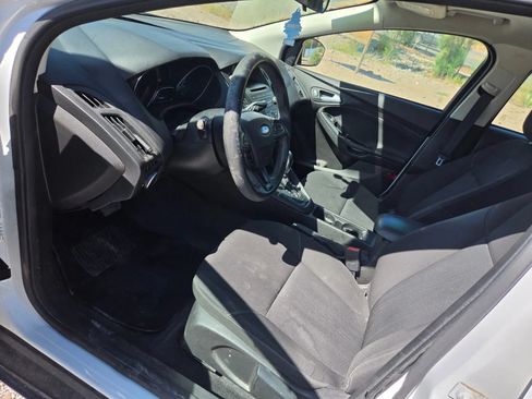 Used 2015 Ford Focus SE FWD image 8