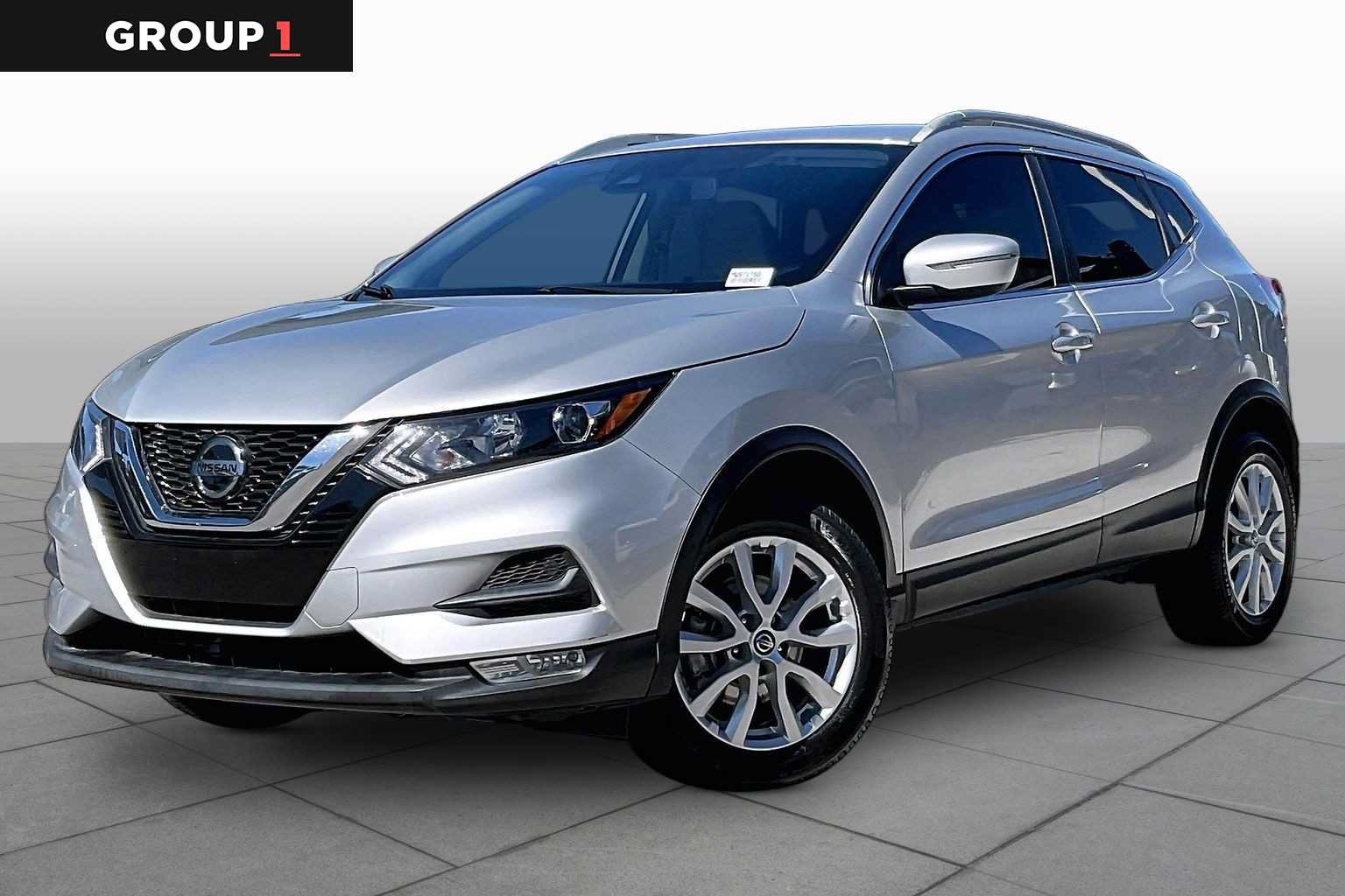 Used 2021 Nissan Rogue Sport SV FWD image 1