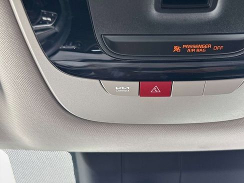 Used 2024 Kia Seltos SX w/ SX Sunroof Package image 24