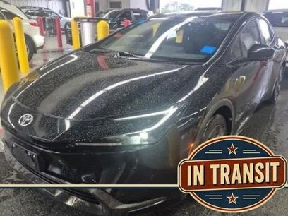 Used 2025 Toyota Prius LE