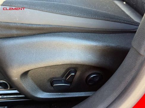 Used 2021 Jeep Renegade Trailhawk w/ Sun & Sound Group AWD/4WD image 23